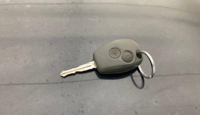 2018 Nissan Terrano XV D PREMIUM AMT, Diesel, Automatic, 38,254 km, Key Close Up