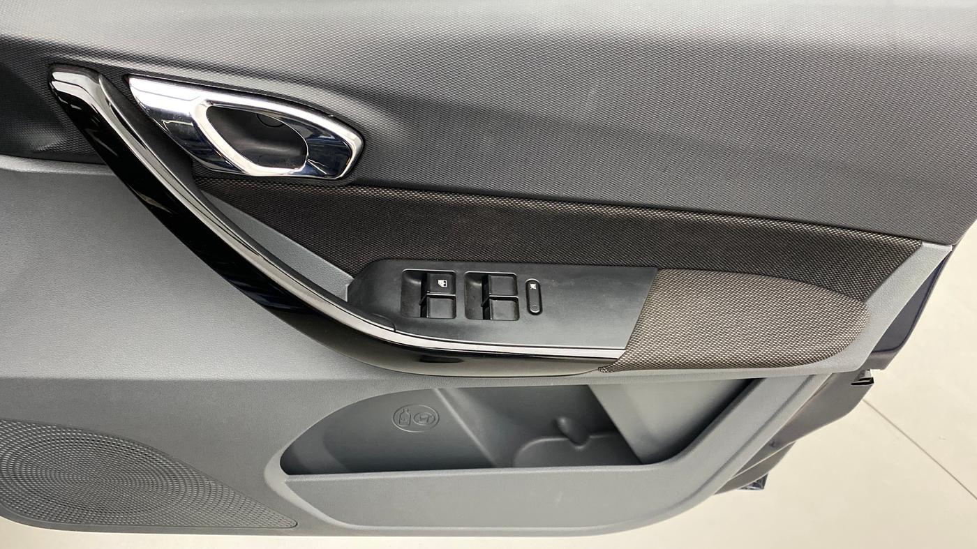 2018 Tata TIGOR XZ PLUS 1.2 REVOTRON, Petrol, Manual, 19,176 km, Driver Side Door Panels Control