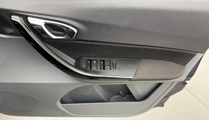 2018 Tata TIGOR XZ PLUS 1.2 REVOTRON, Petrol, Manual, 19,176 km, Driver Side Door Panels Control