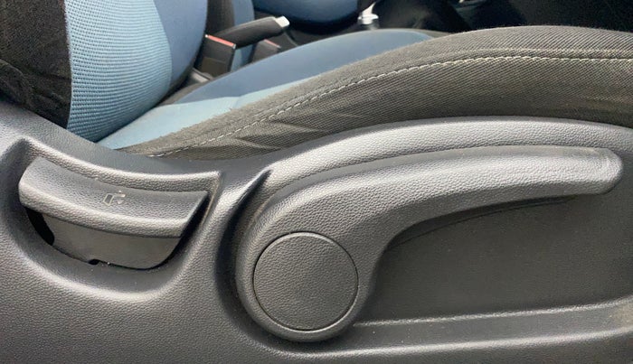 2016 Hyundai i20 Active 1.2 SX, Petrol, Manual, 85,705 km, Driver Side Adjustment Panel