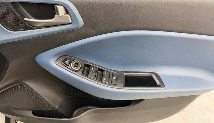 2016 Hyundai i20 Active 1.2 SX, Petrol, Manual, 85,705 km, Driver Side Door Panels Control