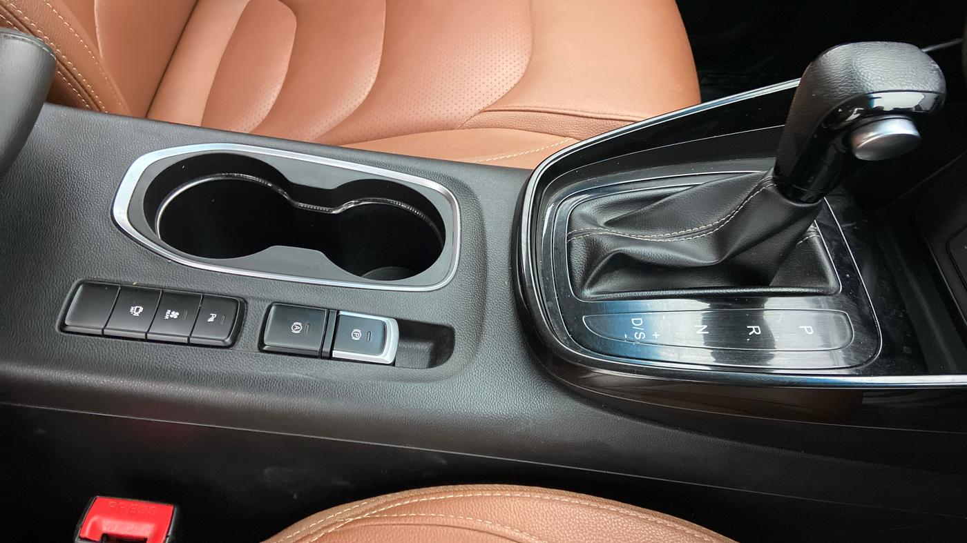 2020 MG HECTOR PLUS SHARP 1.5 PETROL TURBO DCT 6-STR, Petrol, Automatic, 53,521 km, Gear Lever