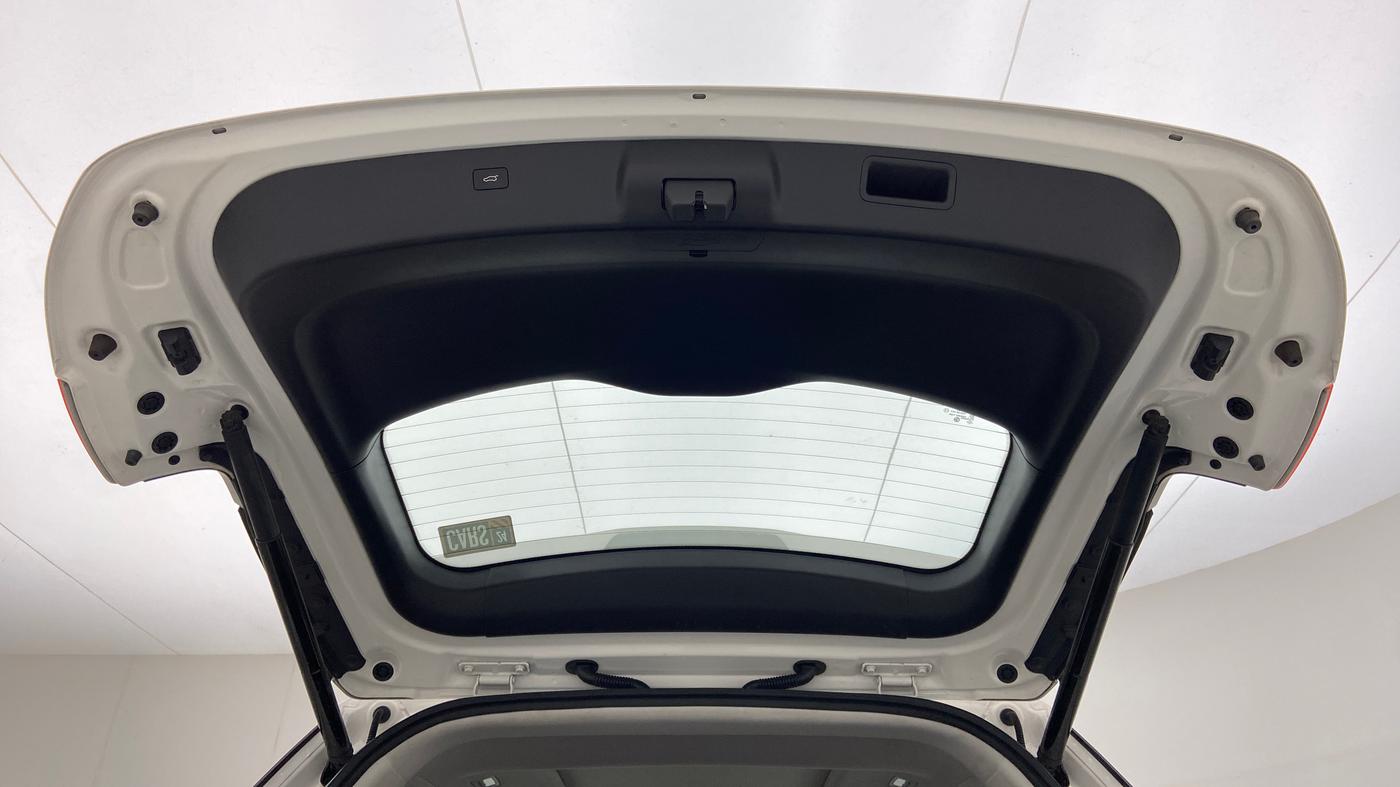 2020 MG HECTOR PLUS SHARP 1.5 PETROL TURBO DCT 6-STR, Petrol, Automatic, 53,521 km, Boot Door Open