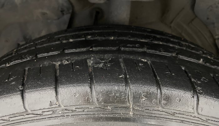2020 MG HECTOR PLUS SHARP 1.5 PETROL TURBO DCT 6-STR, Petrol, Automatic, 53,521 km, Left Front Tyre Tread