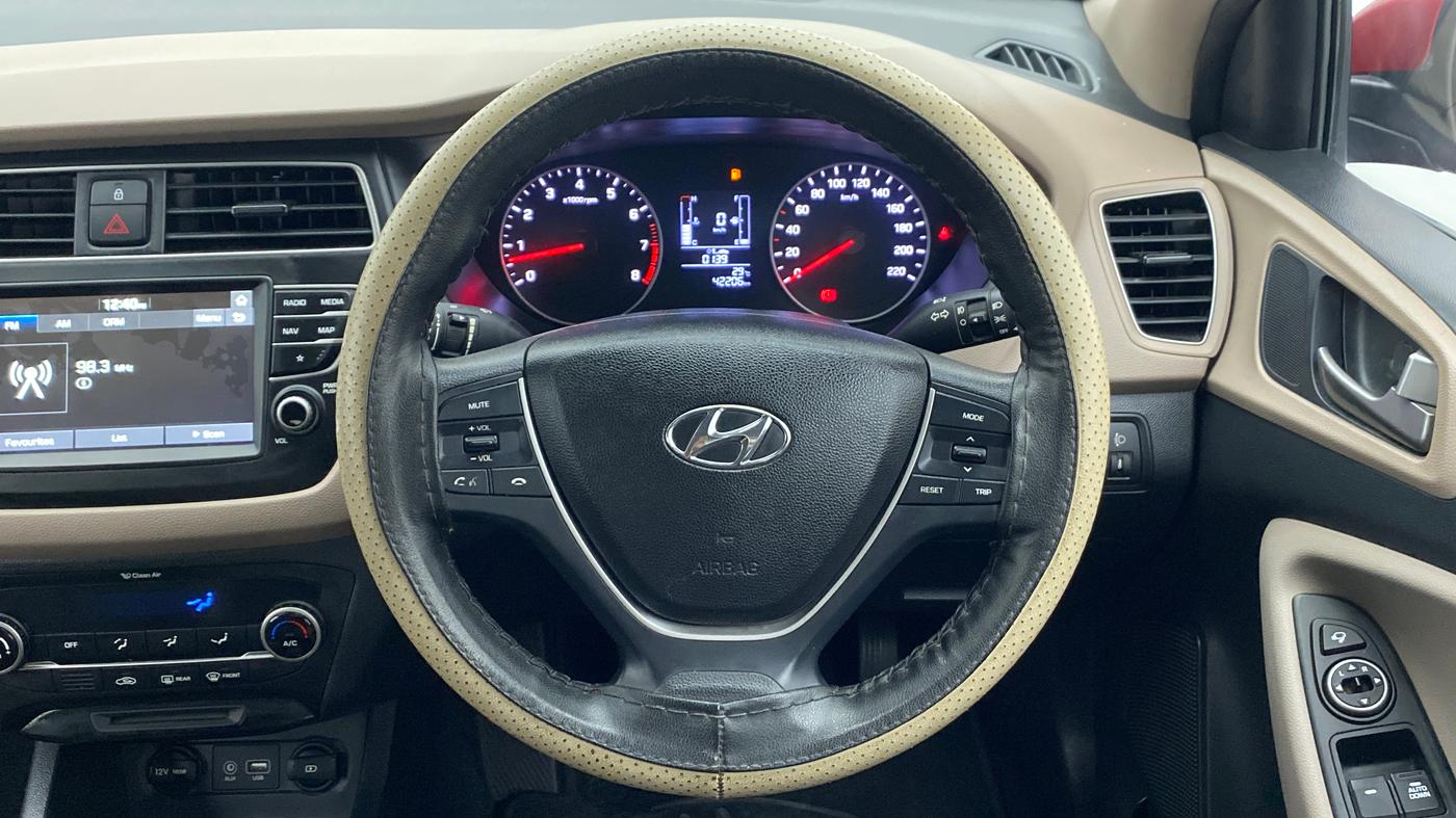2018 Hyundai Elite i20 ASTA 1.2, Petrol, Manual, 42,444 km, Steering Wheel Close Up