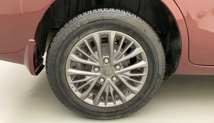 2019 Maruti Ertiga ZXI+ SHVS, Petrol, Manual, 89,653 km, Right Rear Wheel