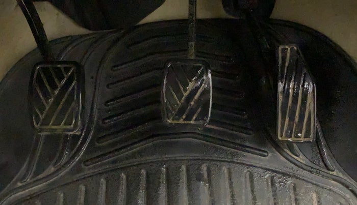 2019 Maruti Ertiga ZXI+ SHVS, Petrol, Manual, 89,653 km, Pedals