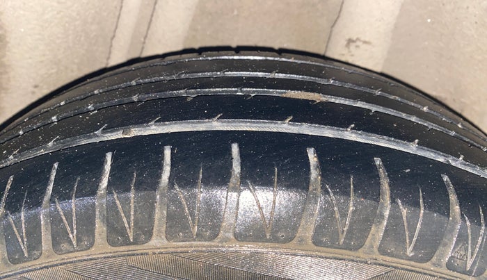 2012 Honda City 1.5L I-VTEC S MT, Petrol, Manual, 31,221 km, Left Rear Tyre Tread