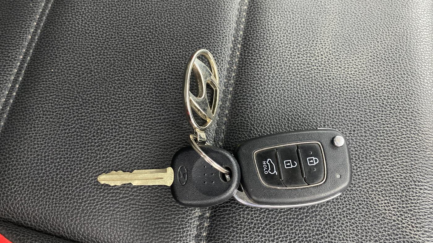 2021 Hyundai VENUE SX 1.5 CRDI, Diesel, Manual, 63,935 km, Key Close Up