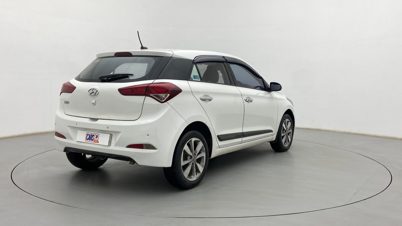 2015 Hyundai Elite i20 ASTA 1.4 CRDI, Diesel, Manual, 1,14,676 km, Right Back Diagonal