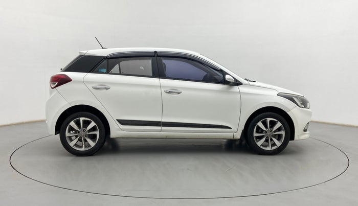 2015 Hyundai Elite i20 ASTA 1.4 CRDI, Diesel, Manual, 1,14,676 km, Right Side View