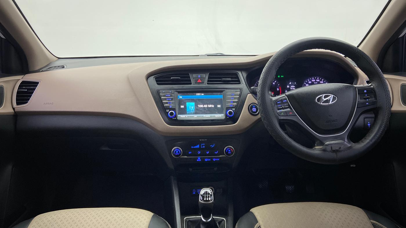 2015 Hyundai Elite i20 ASTA 1.4 CRDI, Diesel, Manual, 1,14,676 km, Dashboard