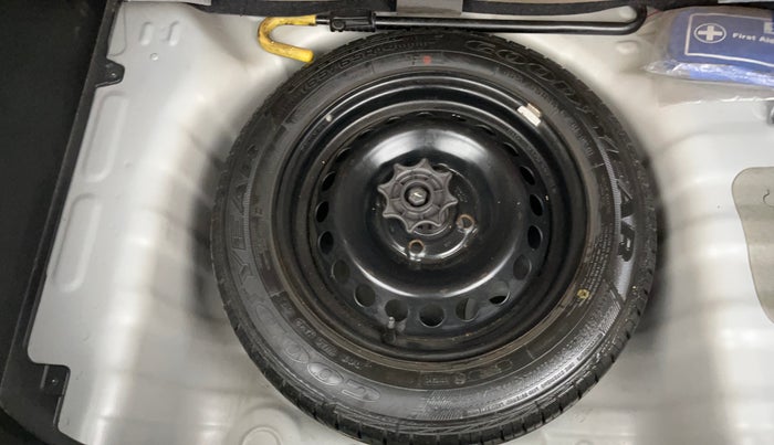 2017 Hyundai Grand i10 SPORTZ 1.2 KAPPA VTVT, Petrol, Manual, 36,339 km, Spare Tyre