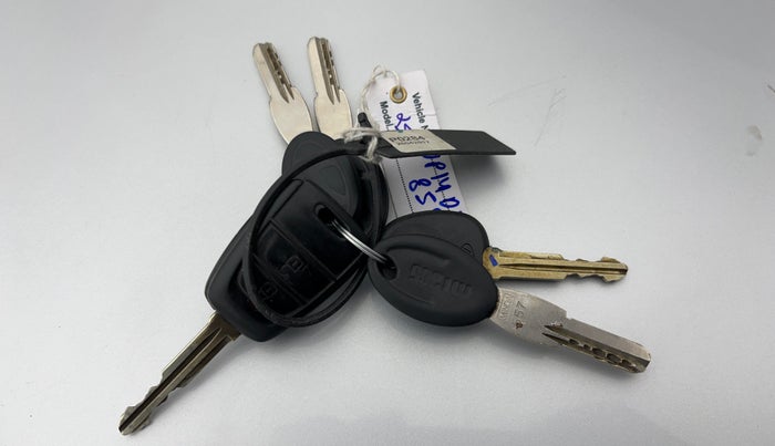 2017 Hyundai Grand i10 SPORTZ 1.2 KAPPA VTVT, Petrol, Manual, 36,339 km, Key Close Up