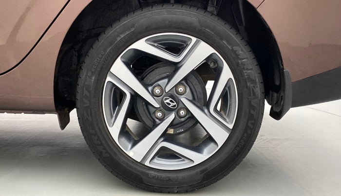 2020 Hyundai AURA SX PETROL, Petrol, Manual, 35,203 km, Left Rear Wheel