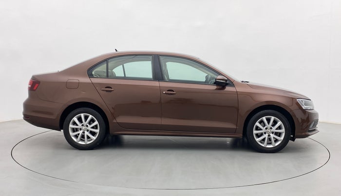 2016 Volkswagen Jetta COMFORTLINE 1.4 TSI MT, Petrol, Manual, 17,105 km, Right Side View