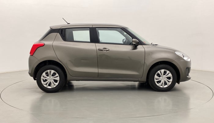 2018 Maruti Swift VXI AMT, Petrol, Automatic, 21,038 km, Right Side View