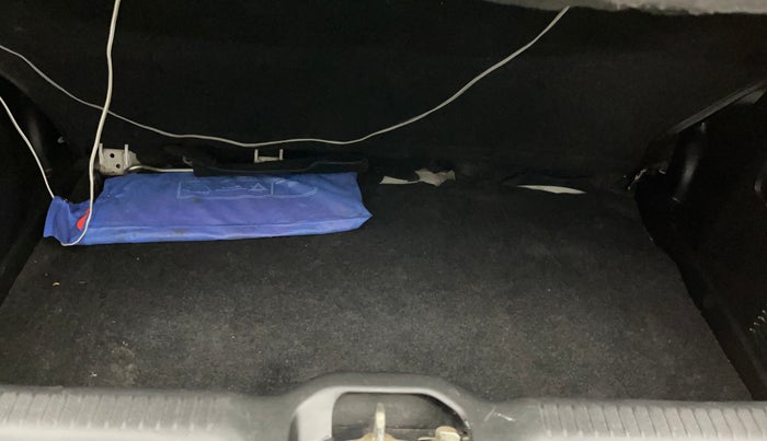 2021 Maruti Swift LXI, Petrol, Manual, 49,260 km, Boot Inside