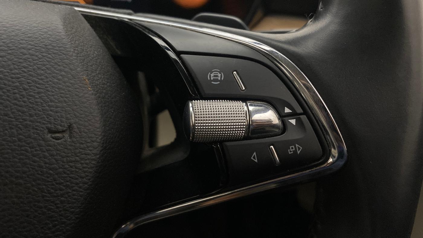 2022 Skoda SLAVIA STYLE 1.0L TSI AT, Petrol, Automatic, 88,338 km, Adaptive Cruise Control