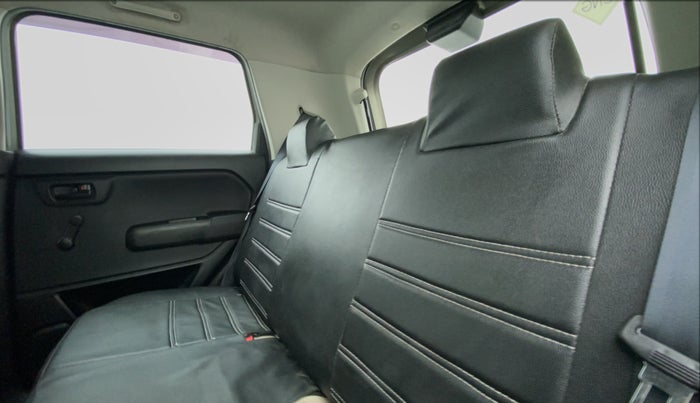 2020 Maruti New Wagon-R LXI CNG 1.0 L, CNG, Manual, 45,220 km, Right Side Rear Door Cabin