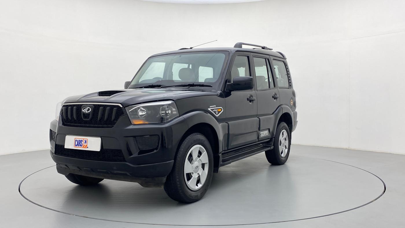 2017 Mahindra Scorpio S6+ INTELL HYBRID, Diesel, Manual, 44,412 km, Left Front Diagonal