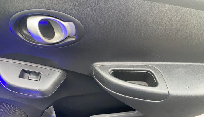2018 Datsun Go Plus T, Petrol, Manual, 42,268 km, Driver Side Door Panels Control