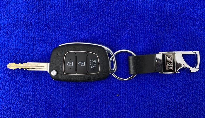 2020 Hyundai GRAND I10 NIOS MAGNA 1.2 KAPPA VTVT CNG, CNG, Manual, 24,884 km, Key Close Up