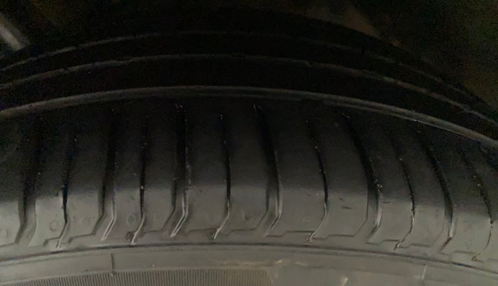 2018 Tata NEXON XZA PLUS PETROL, Petrol, Automatic, 41,984 km, Left Rear Tyre Tread