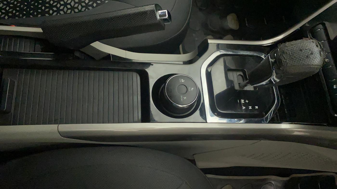 2018 Tata NEXON XZA PLUS PETROL, Petrol, Automatic, 41,984 km, Gear Lever
