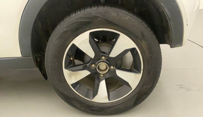 2018 Tata NEXON XZA PLUS PETROL, Petrol, Automatic, 41,984 km, Left Rear Wheel