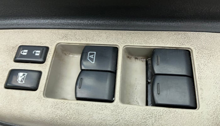 2014 Nissan Micra Active XV, Petrol, Manual, 70,263 km, Driver Side Door Panels Control