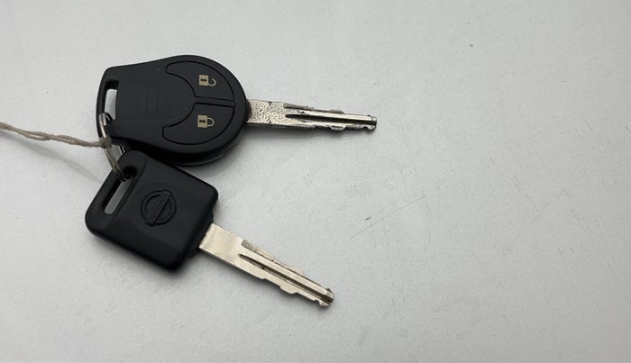 2014 Nissan Micra Active XV, Petrol, Manual, 70,263 km, Key Close Up