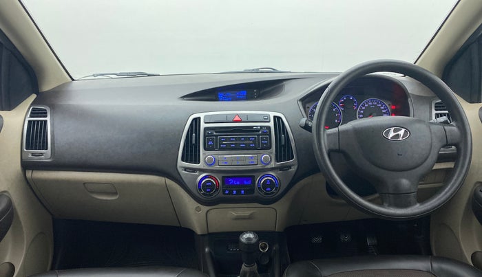 2013 Hyundai i20 MAGNA 1.2, Petrol, Manual, 50,260 km, Dashboard