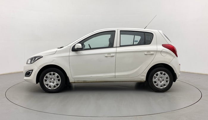 2013 Hyundai i20 MAGNA 1.2, Petrol, Manual, 50,260 km, Left Side