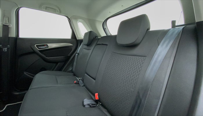 2018 Maruti Vitara Brezza ZDI + AMT, Diesel, Automatic, 26,230 km, Right Side Rear Door Cabin