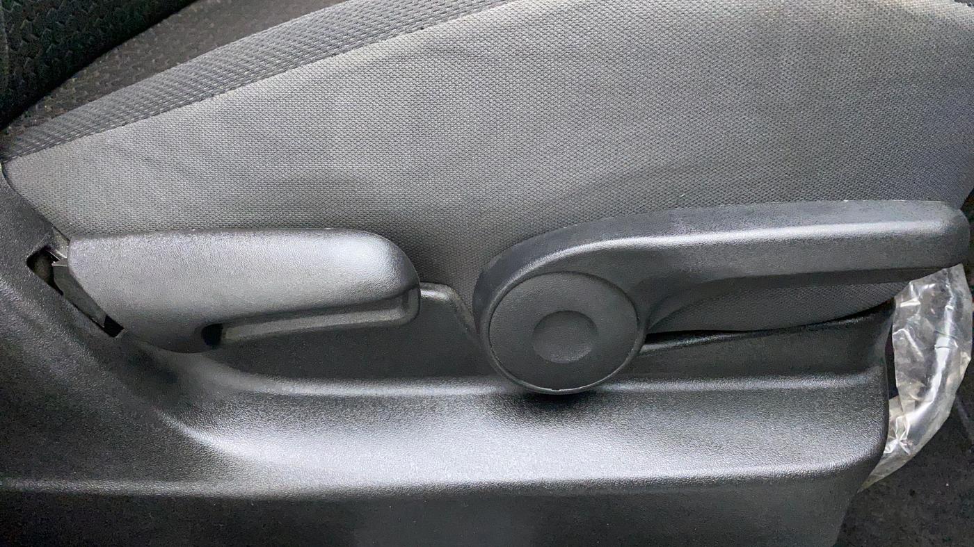 2018 Maruti Vitara Brezza ZDI + AMT, Diesel, Automatic, 26,230 km, Driver Side Adjustment Panel