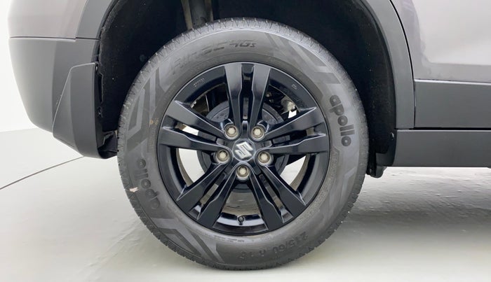 2018 Maruti Vitara Brezza ZDI + AMT, Diesel, Automatic, 26,230 km, Right Rear Wheel