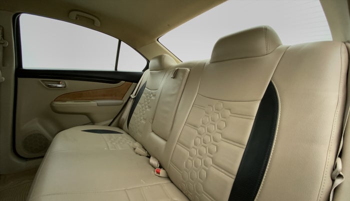 2017 Maruti Ciaz VDI+ SHVS, Diesel, Manual, 98,024 km, Right Side Rear Door Cabin