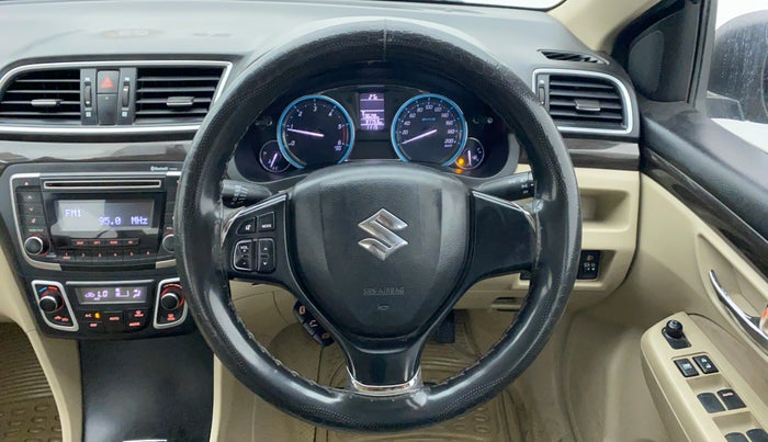 2017 Maruti Ciaz VDI+ SHVS, Diesel, Manual, 98,024 km, Steering Wheel Close Up