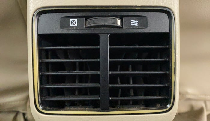 2017 Maruti Ciaz VDI+ SHVS, Diesel, Manual, 98,024 km, Rear AC Vents