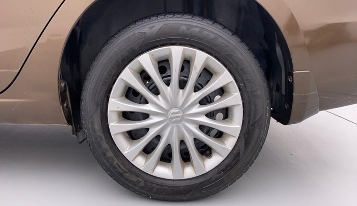 2017 Maruti Ciaz VDI+ SHVS, Diesel, Manual, 98,024 km, Left Rear Wheel