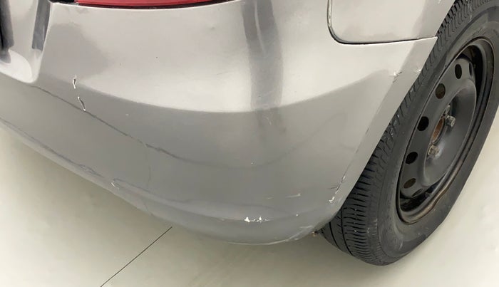 2013 Maruti Swift VXI, Petrol, Manual, 76,217 km, Rear bumper - Minor scratches