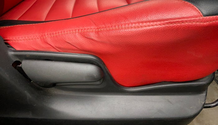 2013 Maruti Swift VXI, Petrol, Manual, 76,217 km, Driver Side Adjustment Panel