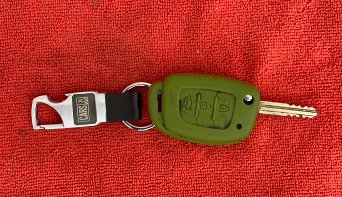 2020 Hyundai Elite i20 SPORTZ PLUS 1.2, Petrol, Manual, 43,243 km, Key Close Up