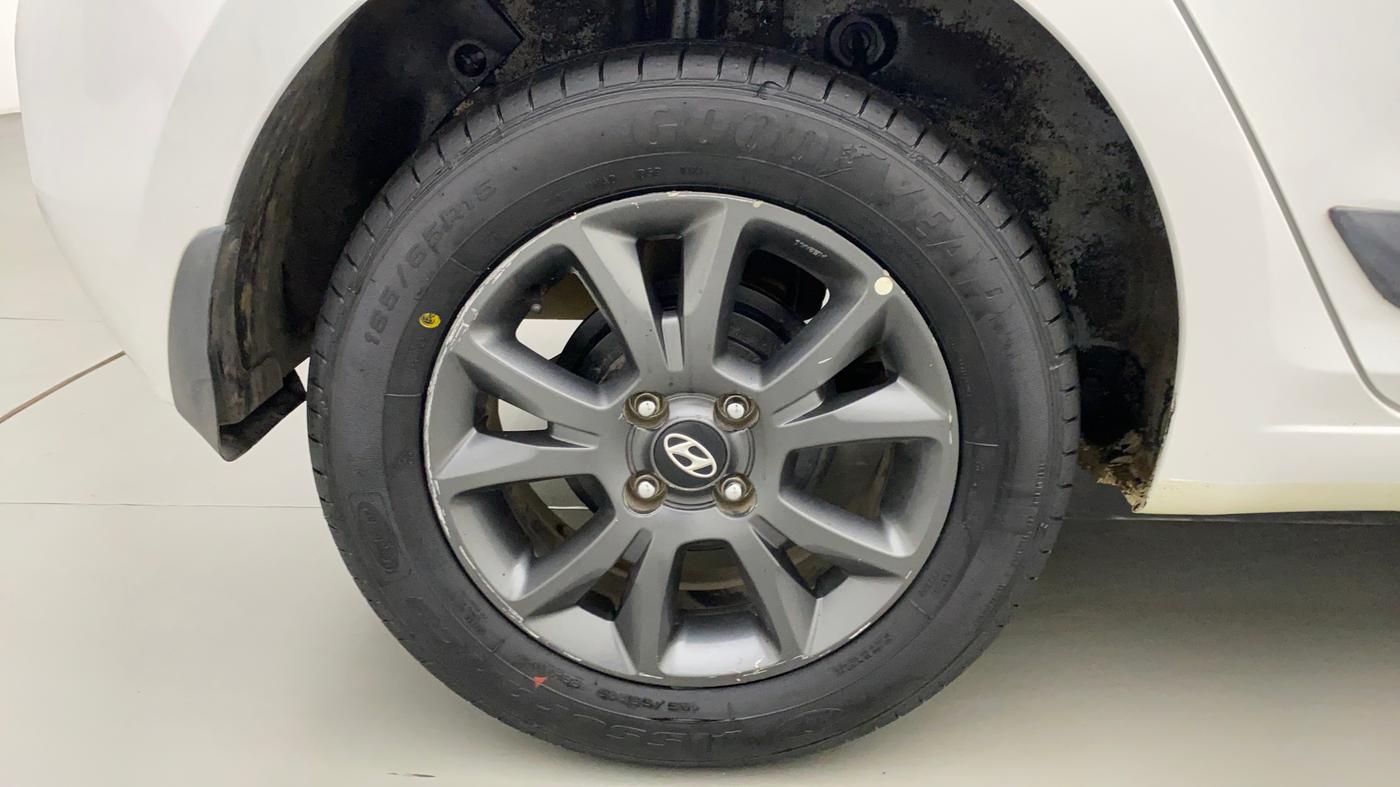 2020 Hyundai Elite i20 SPORTZ PLUS 1.2, Petrol, Manual, 43,243 km, Right Rear Wheel