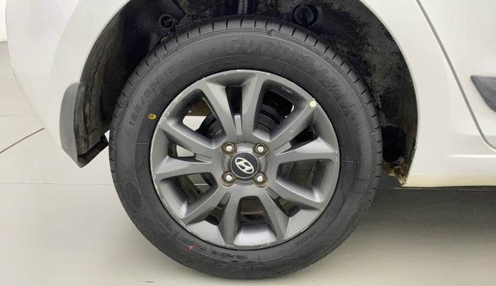 2020 Hyundai Elite i20 SPORTZ PLUS 1.2, Petrol, Manual, 43,243 km, Right Rear Wheel