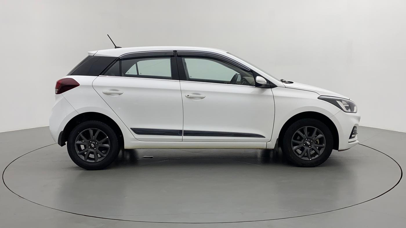 2020 Hyundai Elite i20 SPORTZ PLUS 1.2, Petrol, Manual, 43,243 km, Right Side