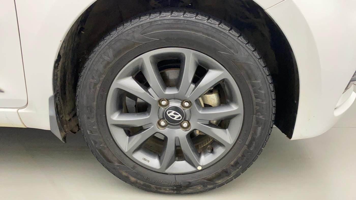 2020 Hyundai Elite i20 SPORTZ PLUS 1.2, Petrol, Manual, 43,243 km, Right Front Wheel