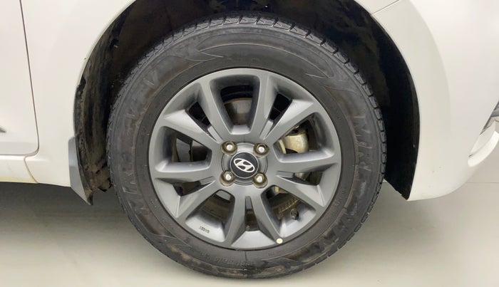 2020 Hyundai Elite i20 SPORTZ PLUS 1.2, Petrol, Manual, 43,243 km, Right Front Wheel