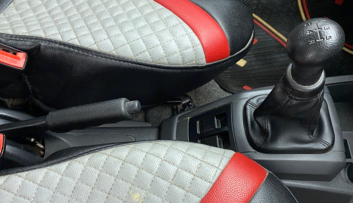 2017 Maruti Alto 800 LXI, Petrol, Manual, 40,530 km, Gear Lever